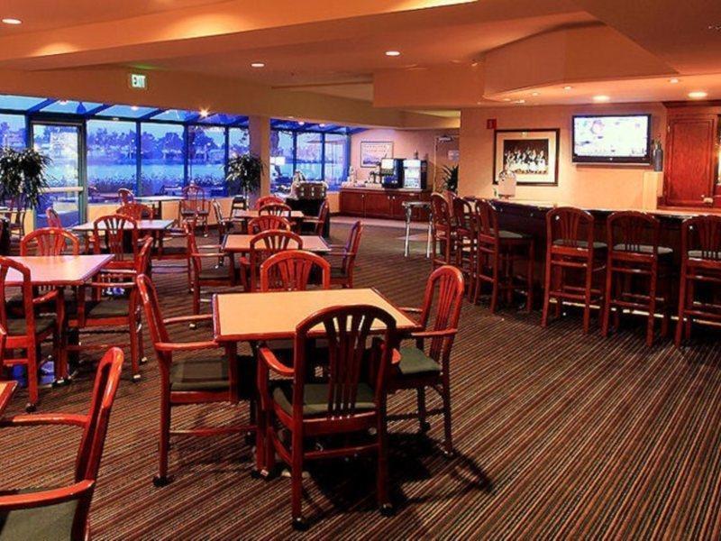 Executive Inn & Suites Oakland Bagian luar foto