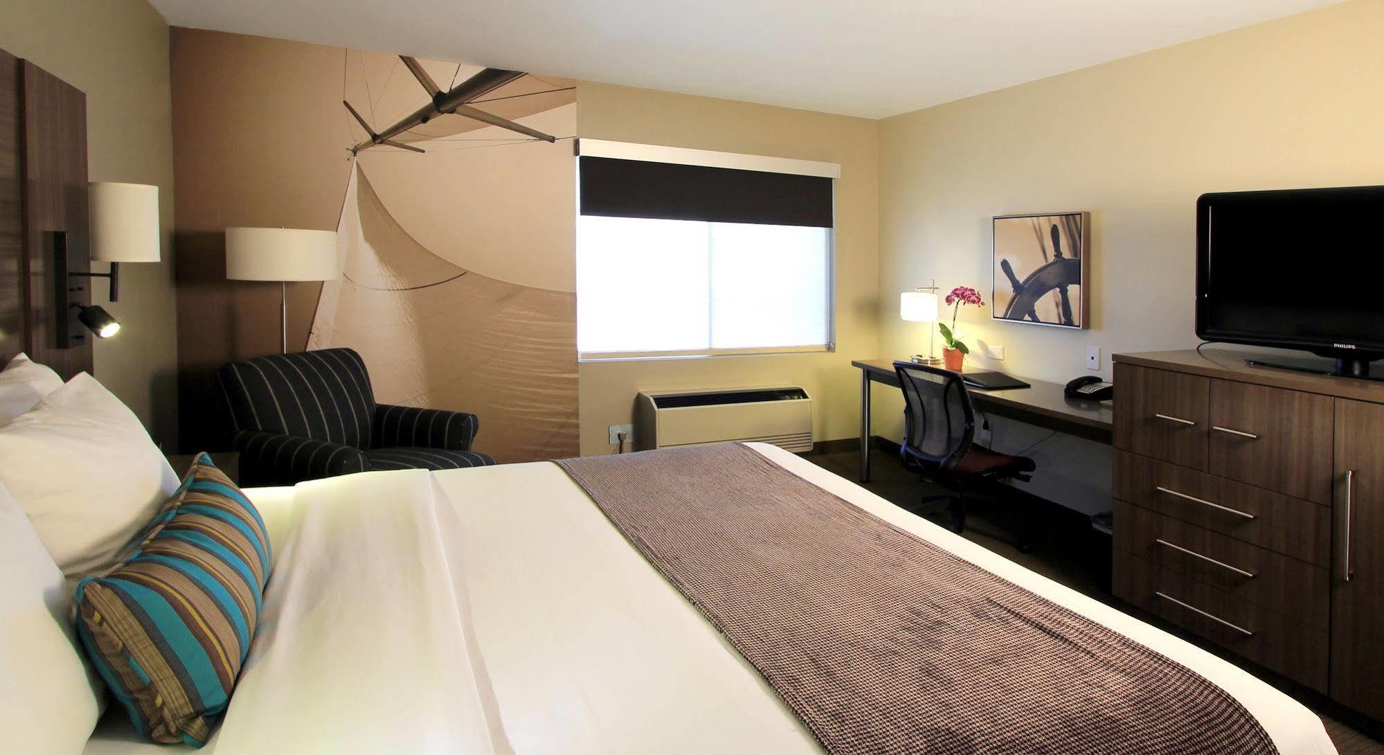 Executive Inn & Suites Oakland Bagian luar foto
